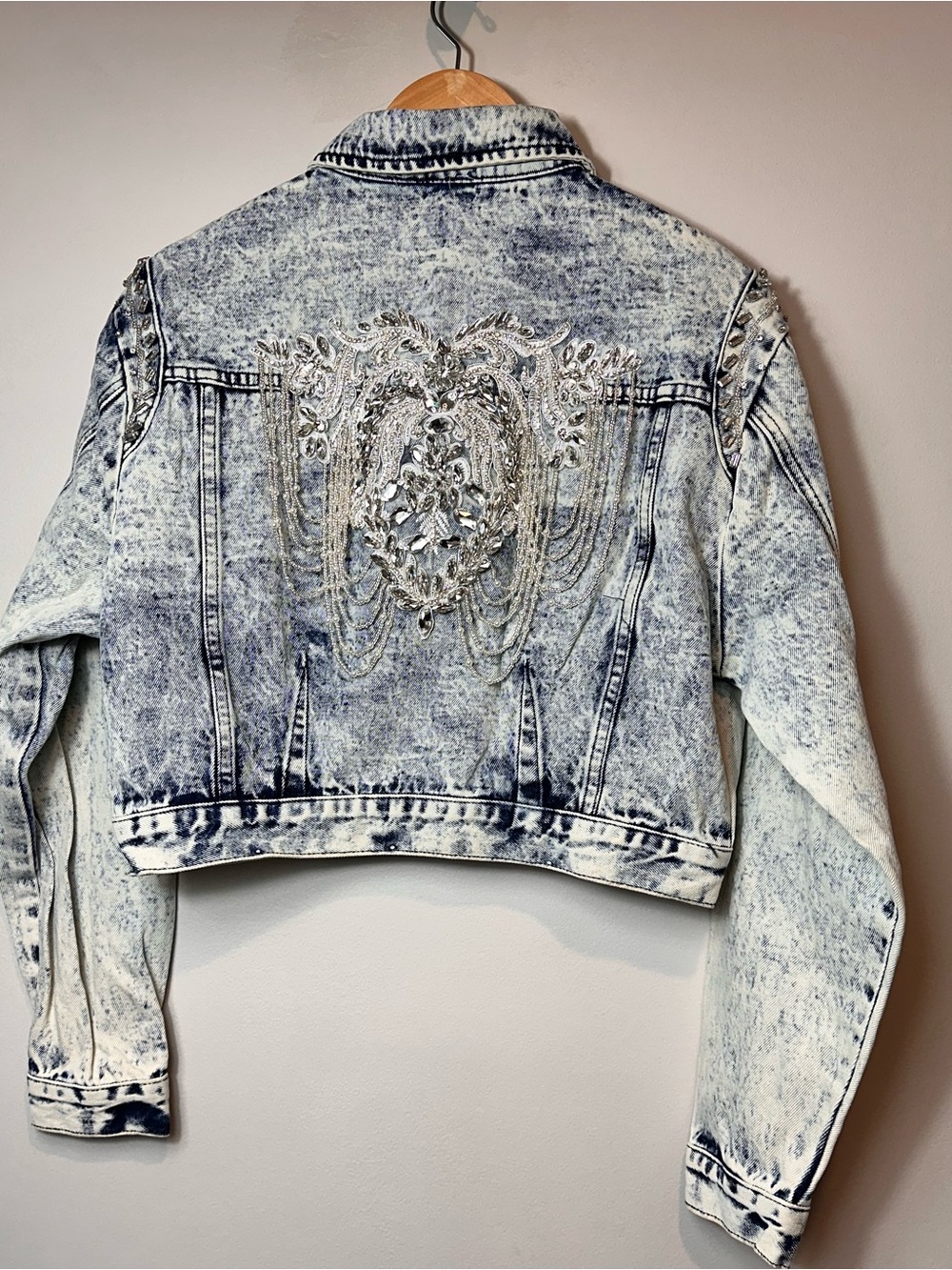 Blue B Embellished Denim Jacket Crystal Pearl Fringe Cropped Jacket NWT Small - Picture 5 of 7